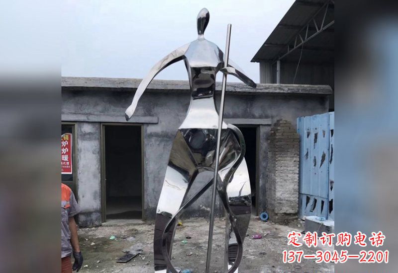 兰州不锈钢抽象大提琴人物雕塑