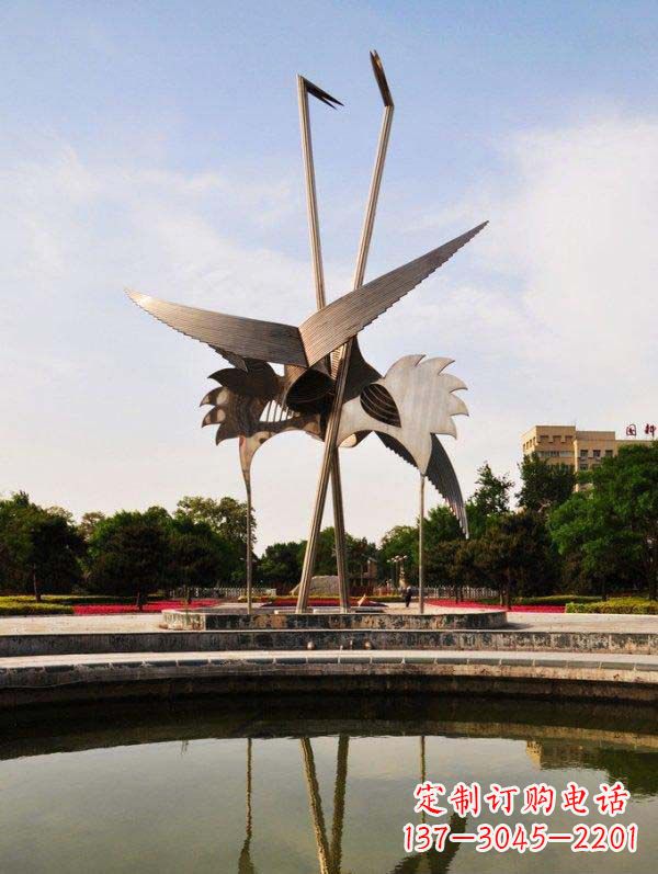 兰州不锈钢大型广场抽象仙鹤雕塑