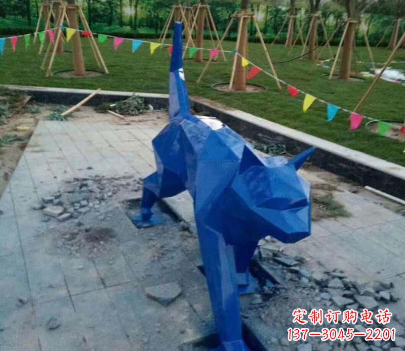 兰州不锈钢动物雕塑艺术性与现实性的完美结合