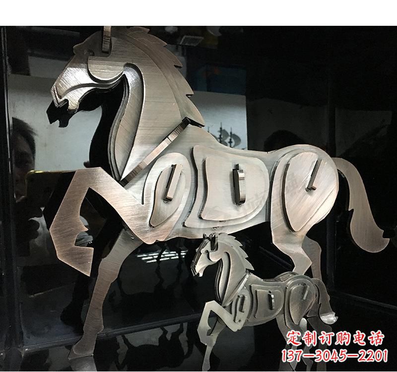 兰州不锈钢动物马雕塑