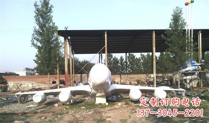 兰州不锈钢飞机雕塑给空中飞行者的致敬