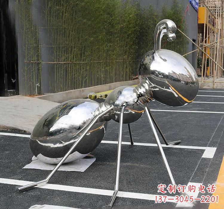 兰州不锈钢蚂蚁雕塑——象征力量与智慧