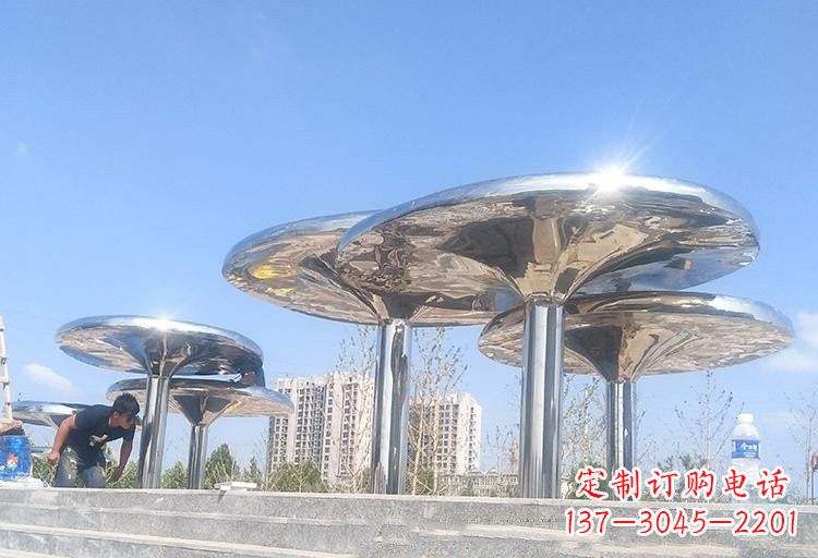 兰州不锈钢广场凉亭雕塑——精美雕塑点缀美丽环境