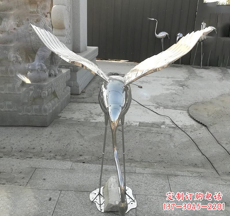 兰州不锈钢户外动物仙鹤雕塑