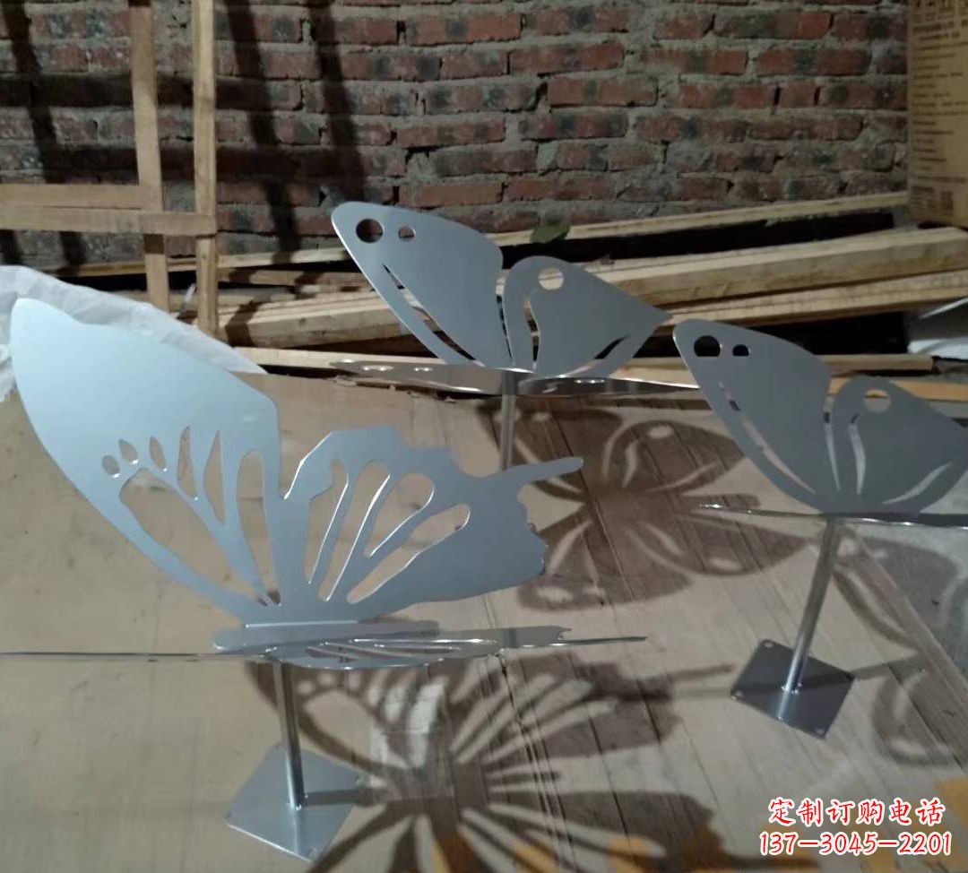 兰州蝴蝶之舞不锈钢镂空蝴蝶景观雕塑