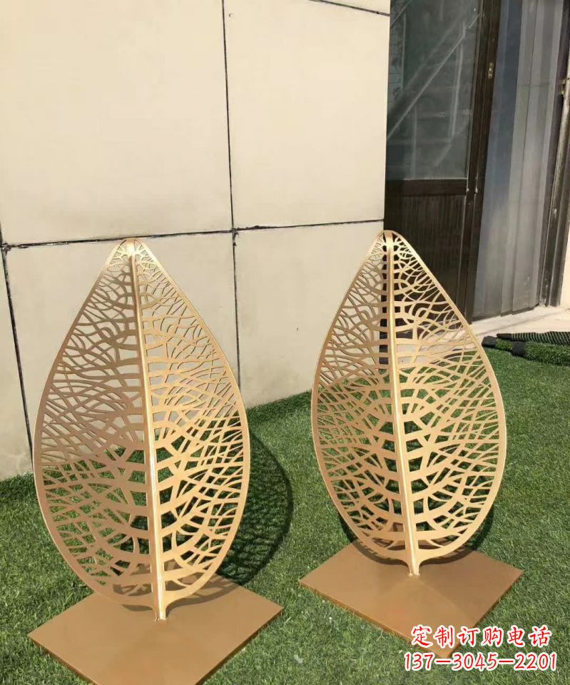兰州不锈钢树叶雕塑，精致典雅