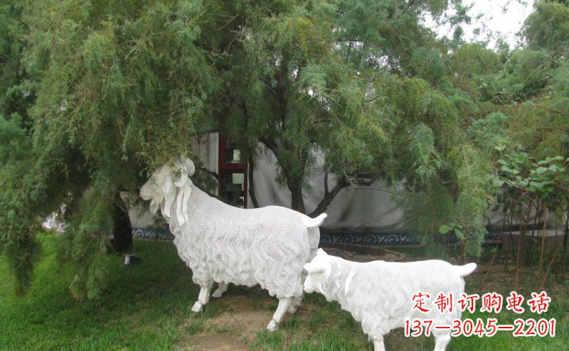 兰州不锈钢山羊雕塑静谧中的动态美
