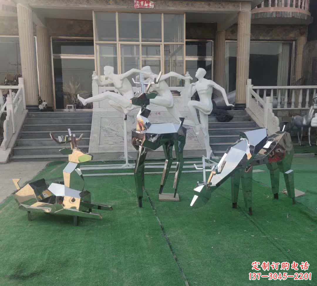 兰州精美动物雕塑点缀不锈钢售楼部