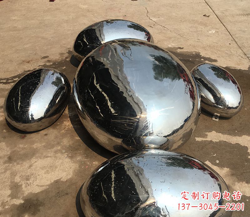 兰州精致灵动的不锈钢水滴雕塑