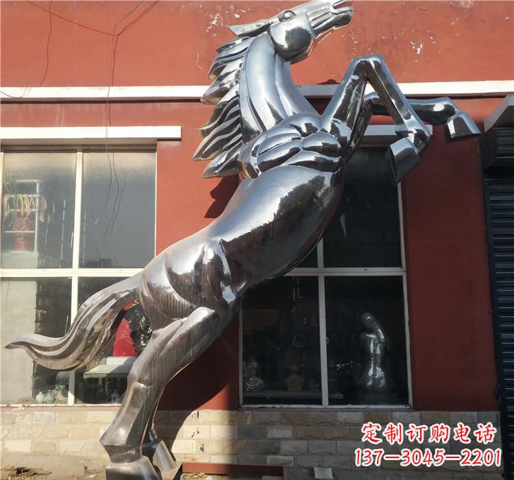 兰州不锈钢跳跃马雕塑