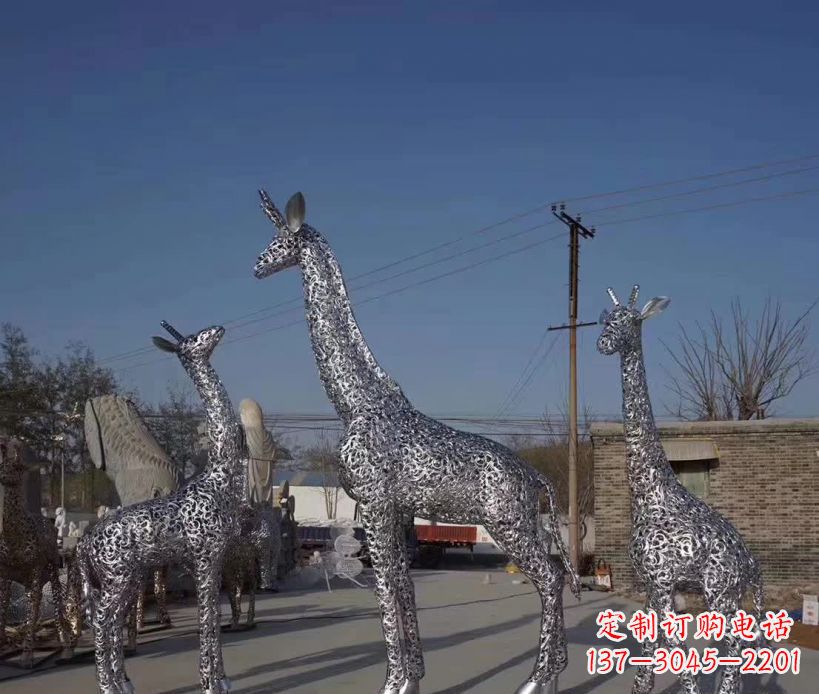 兰州不锈钢镂空雕塑长颈鹿