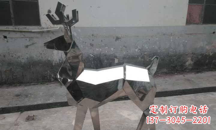 兰州不锈钢小鹿石雕——雕塑中的优雅与高贵