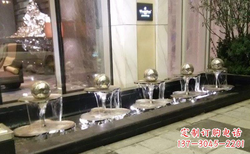 兰州不锈钢小喷泉雕塑美丽之灵