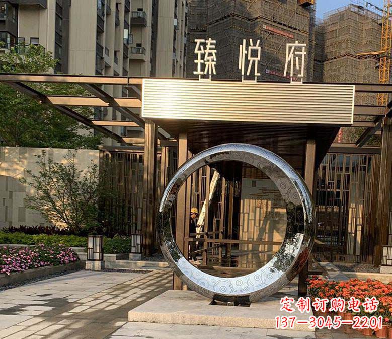 兰州不锈钢小区圆环雕塑赋予小区景观更多美感