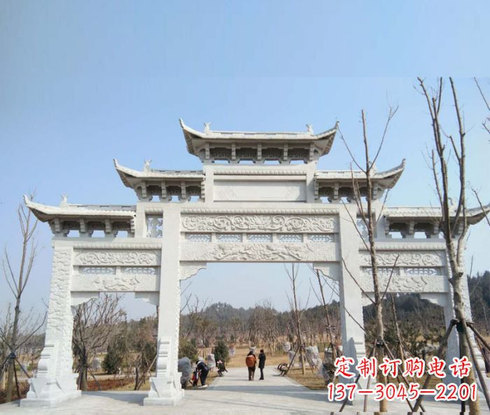 兰州“村口三门石雕牌楼”——悠久历史的见证