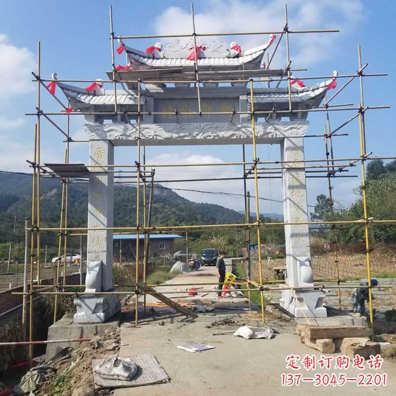 兰州村庄石牌坊雕塑传承民间文化