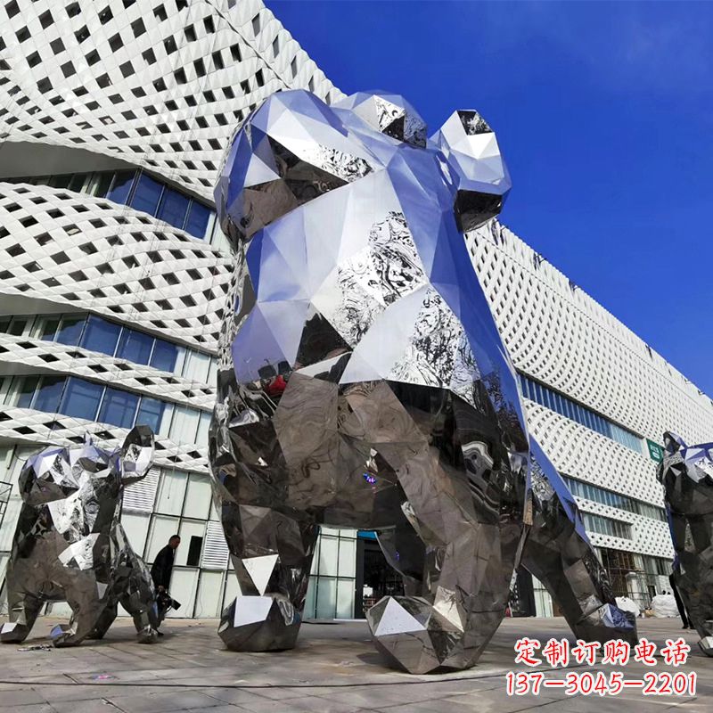 兰州优雅可爱的面部狗雕塑