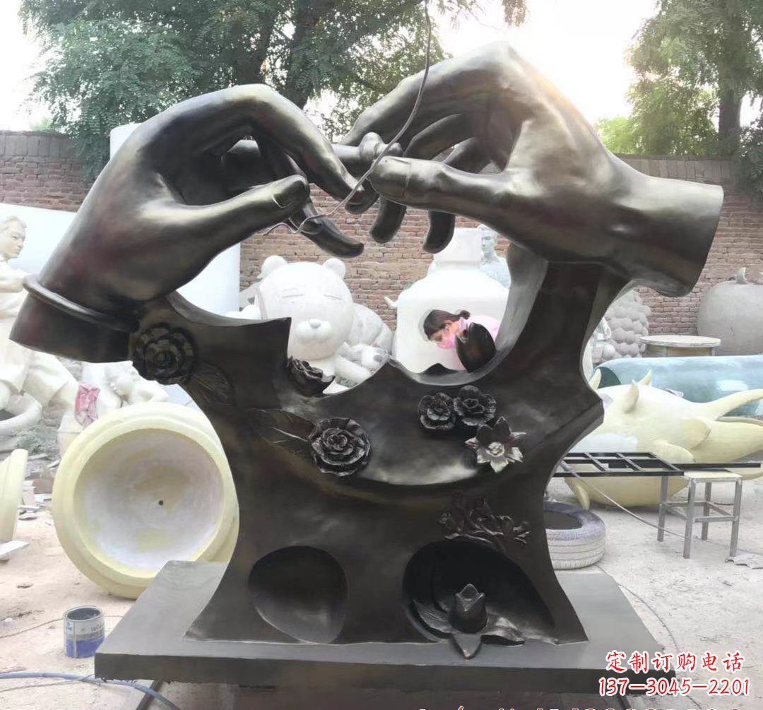 兰州精美铜戒指雕塑