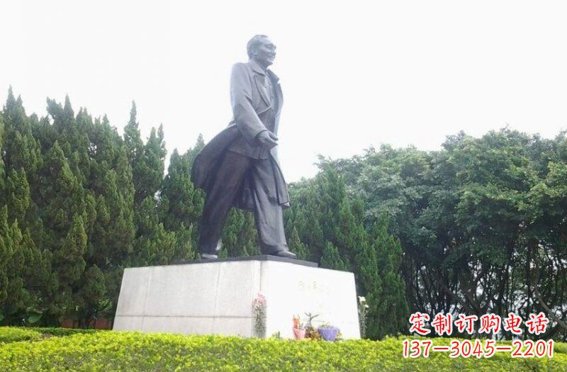 兰州邓小平铜雕