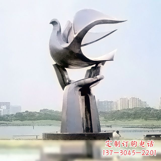 兰州精美鸽子雕塑