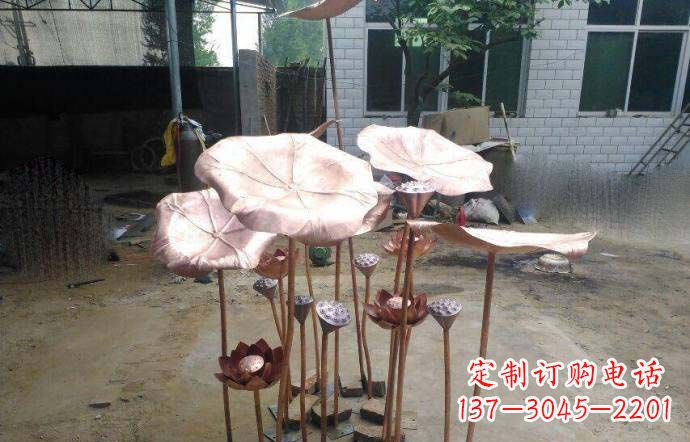 兰州锻铜荷叶雕塑