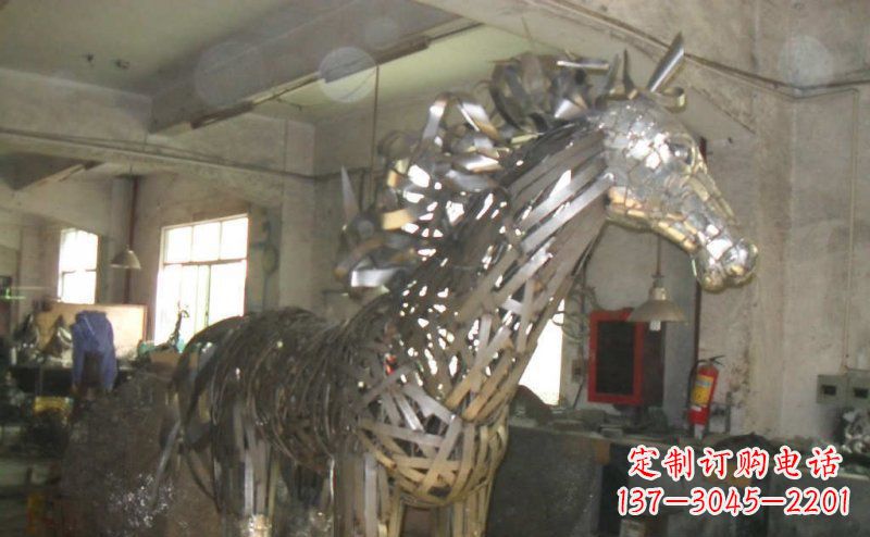 兰州不锈钢抽象马动物雕塑