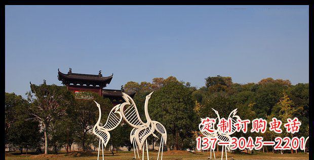 兰州中领雕塑的精美不锈钢仙鹤雕塑
