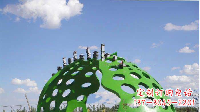兰州约克公园不锈钢镂空半圆拱门雕塑