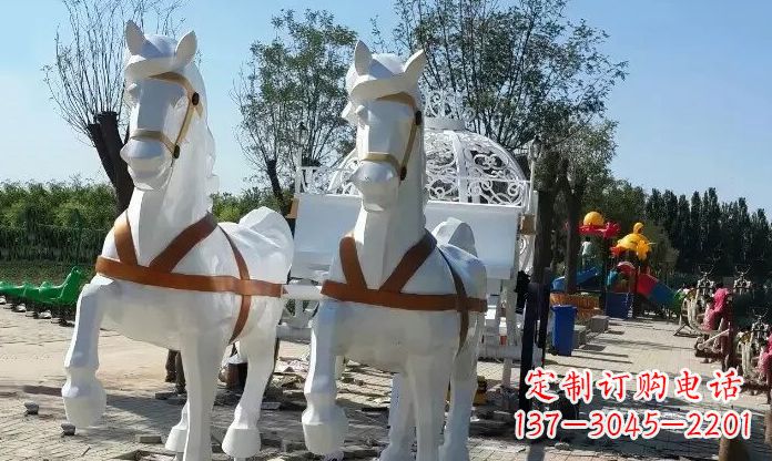 兰州优雅迷人的不锈钢马车雕塑