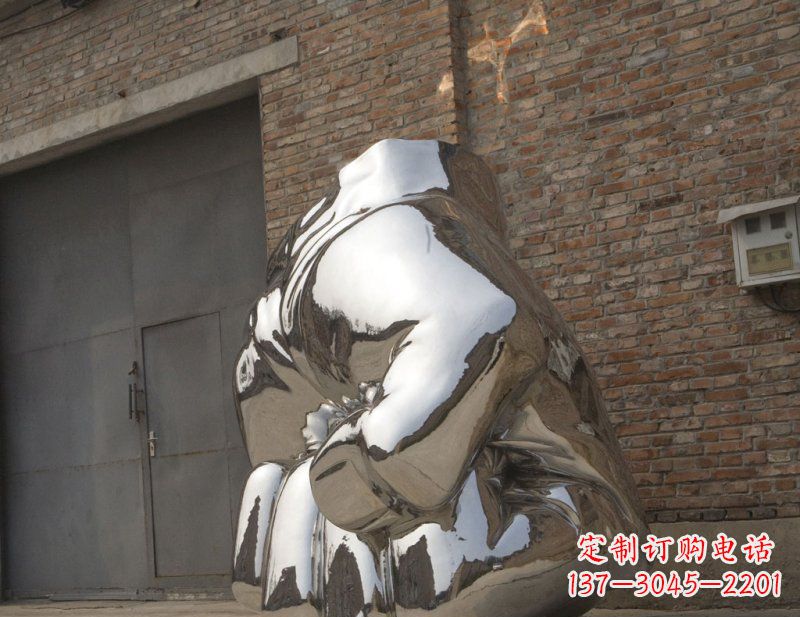 兰州公园不锈钢拳头景观雕塑