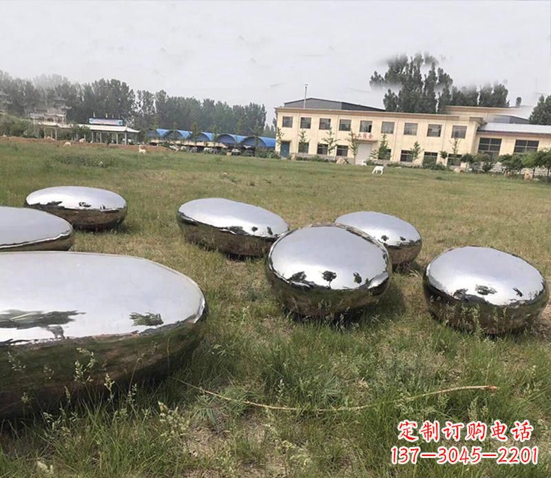 兰州精美不锈钢水滴景观雕塑