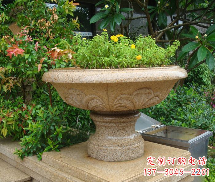 兰州雕塑花盆，精雕细琢