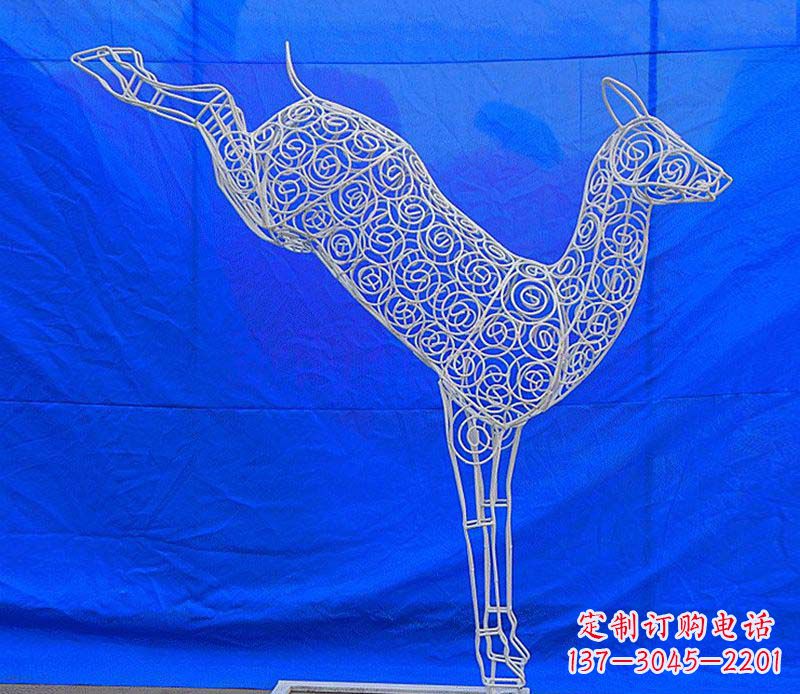 兰州中领雕塑梅花鹿不锈钢镂空雕塑