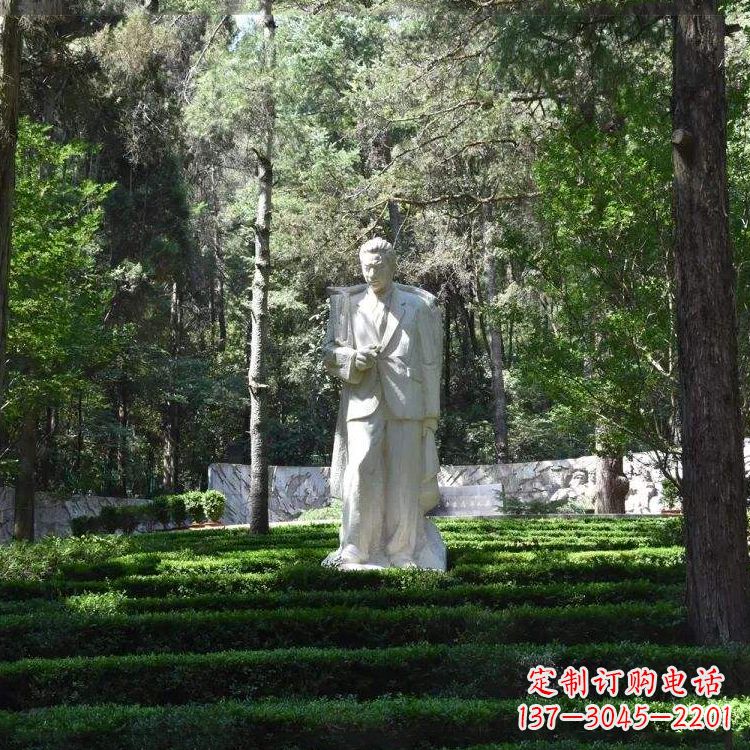 兰州聂耳汉白玉石雕塑，追随伟大作曲家的足迹