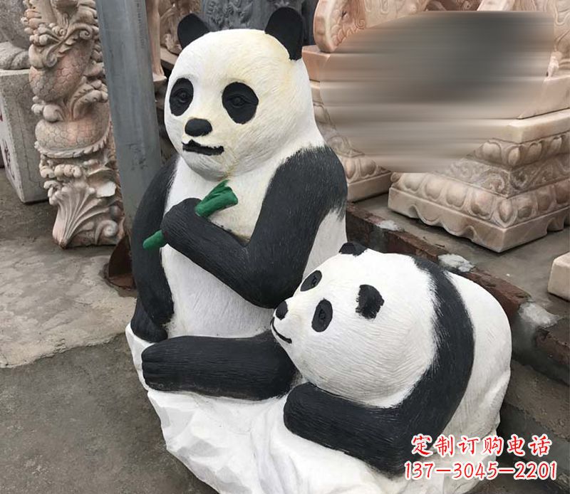兰州公园母子熊猫石雕