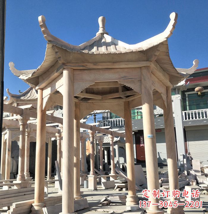 兰州公园晚霞红凉亭雕塑