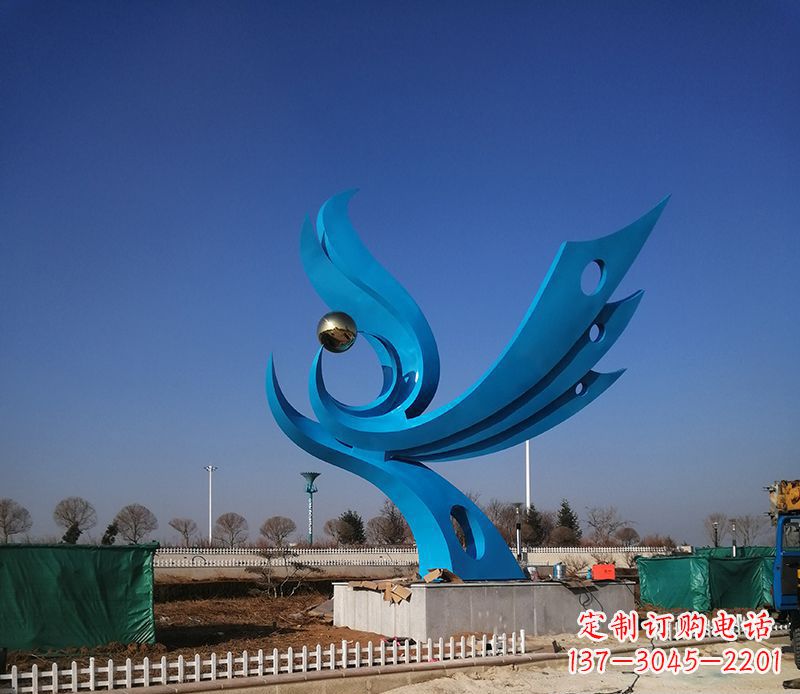 兰州中领雕塑凤凰雕塑,象征着精致的品味