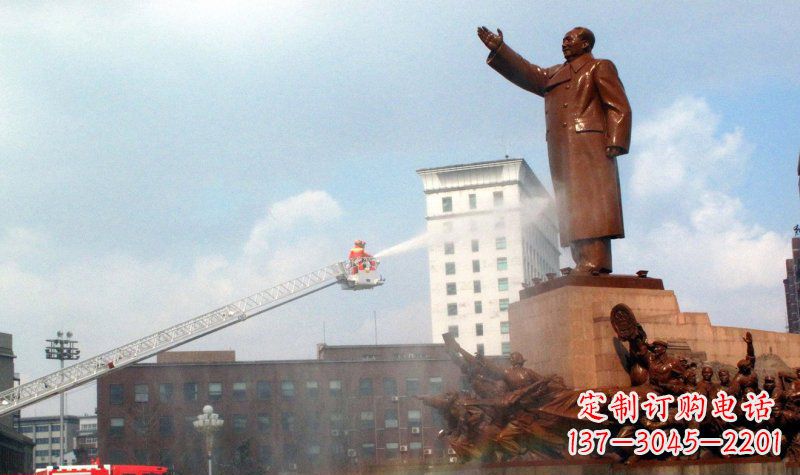 兰州精致雕塑,极致致敬——毛主席景观铜雕