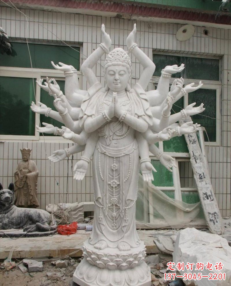 兰州汉白玉千手观音雕塑,精致细腻,深具宗教意义
