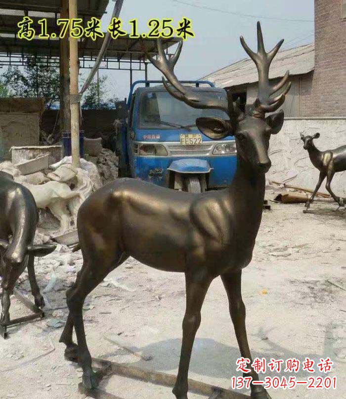 兰州艺术精美,高品质鹿铜雕塑