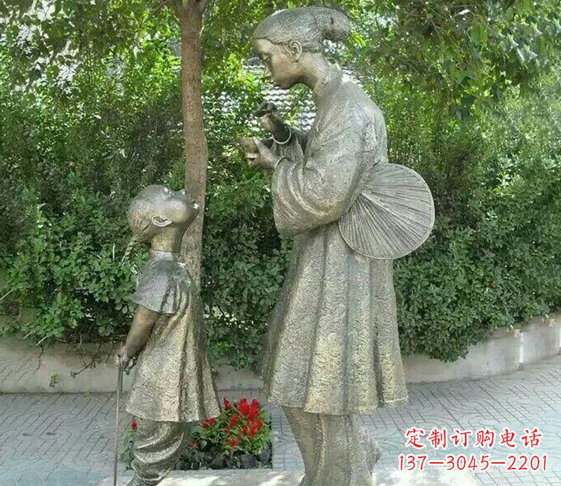 兰州用浓浓母爱温暖心中的母亲雕塑
