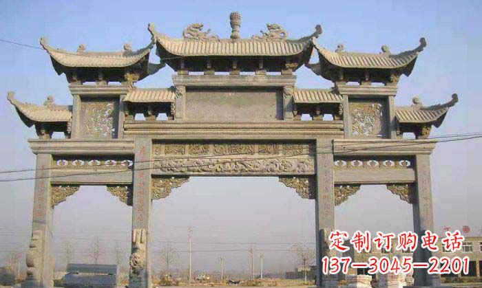 兰州特色街角石雕牌坊精致典雅的装点