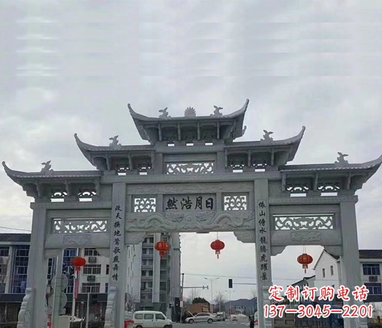 兰州三门五楼石牌坊：精美石雕艺术