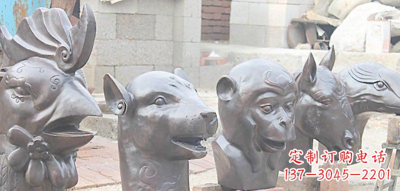 兰州十二生肖铜雕，独特的动物雕塑