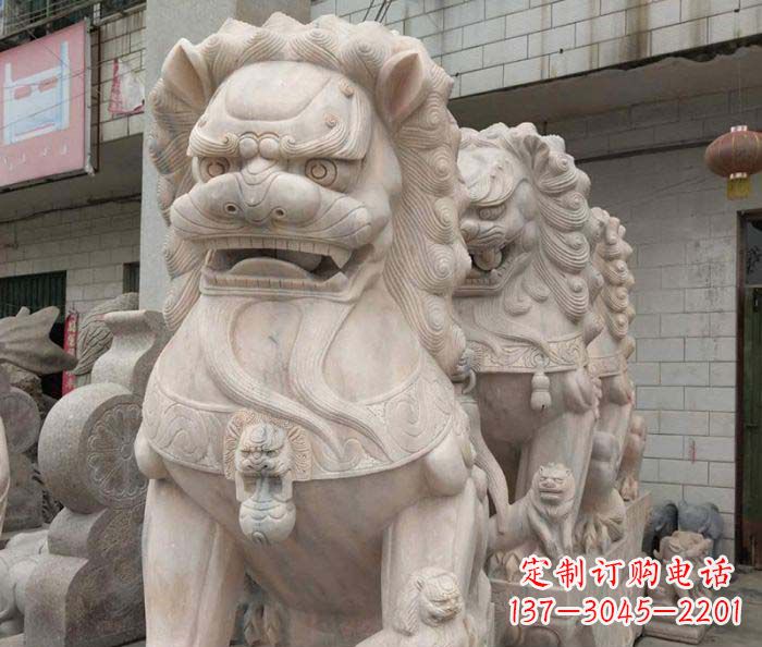 兰州寺庙景观晚霞红狮子石雕