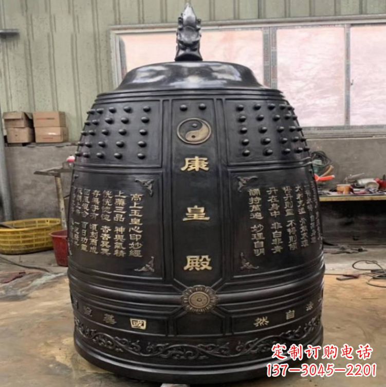 兰州寺庙铜雕挂钟