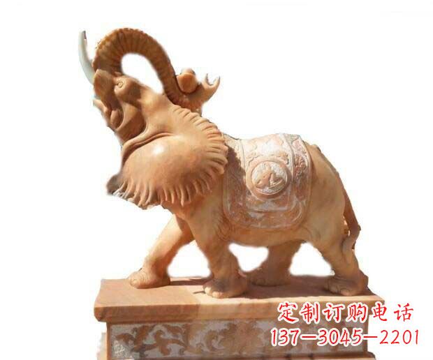 兰州晚霞红吉祥如意象鼻朝天的大象石雕