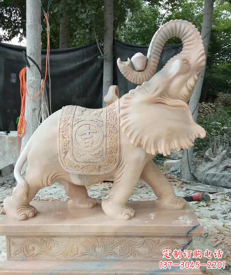 兰州晚霞红卷元宝大象雕塑