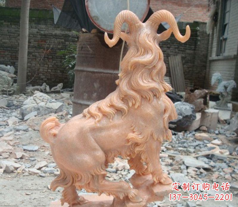兰州晚霞红山羊石雕