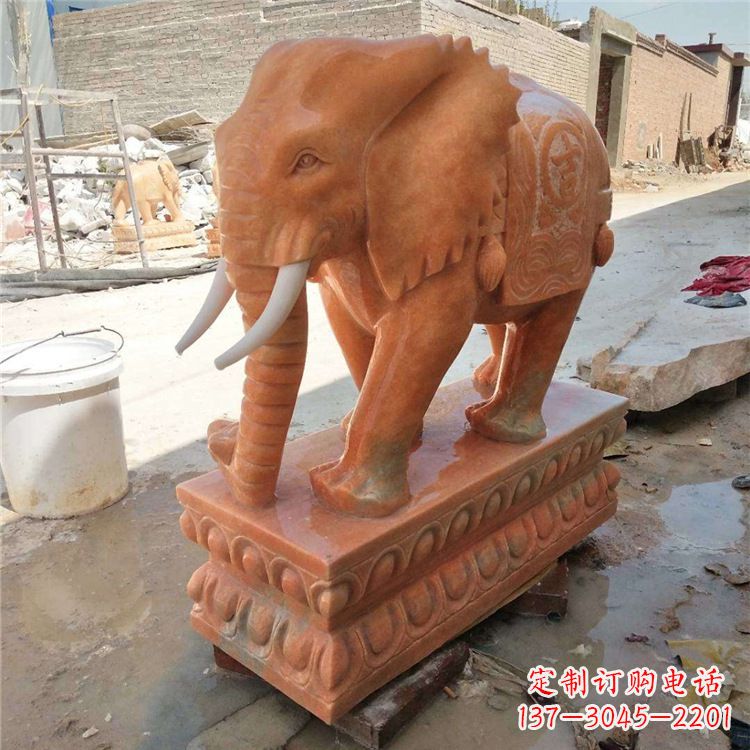 兰州晚霞红石雕大象